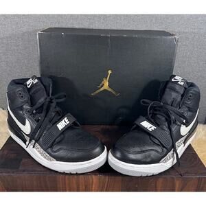 Nike Jordan Legacy 312 Black Cement Mens Size 12